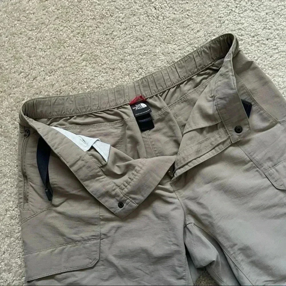 The North Face Paramount Peak Convertible Shorts Tan Men’s Size XL Style# AJFB